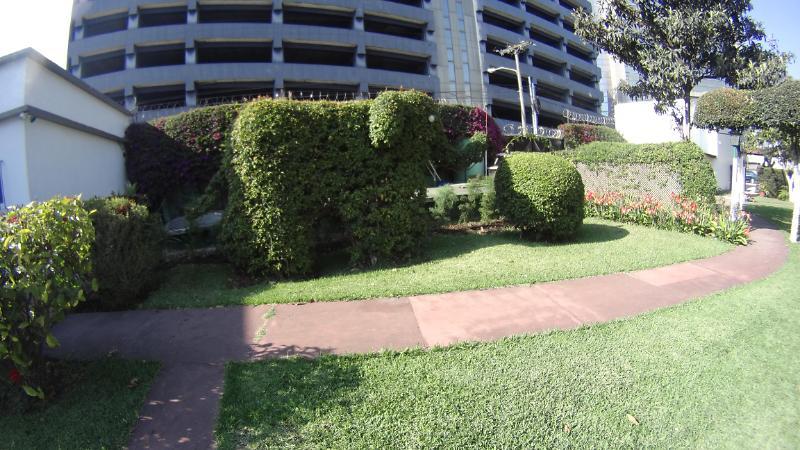 Hotel Plaza グアテマラシティ エクステリア 写真