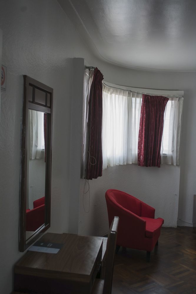 Hotel Plaza グアテマラシティ エクステリア 写真